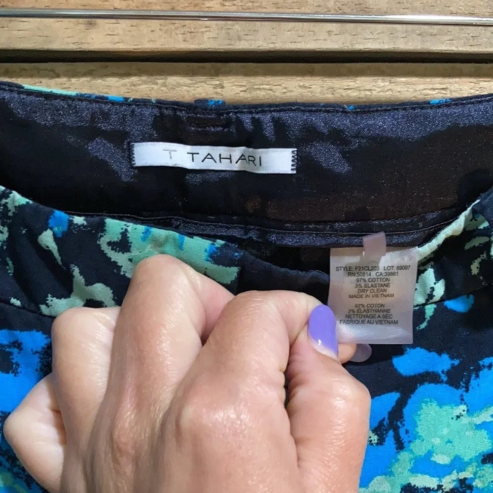 Tahari pants - Picture 2 of 8